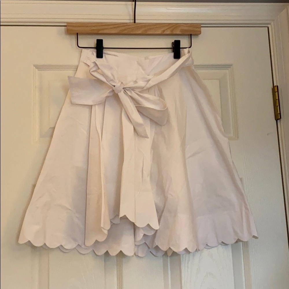 NWT - Club Monaco White Scallop Skirt